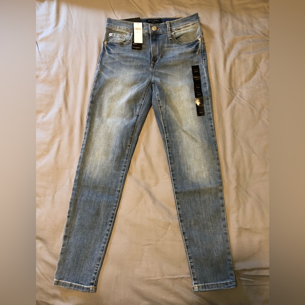 Size 25/0 Banana Republic Factory skinny jeans